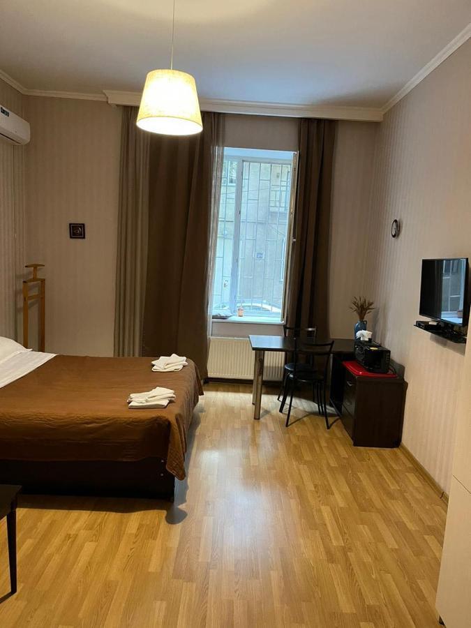 Tutiko Apartment ティビリシ エクステリア 写真