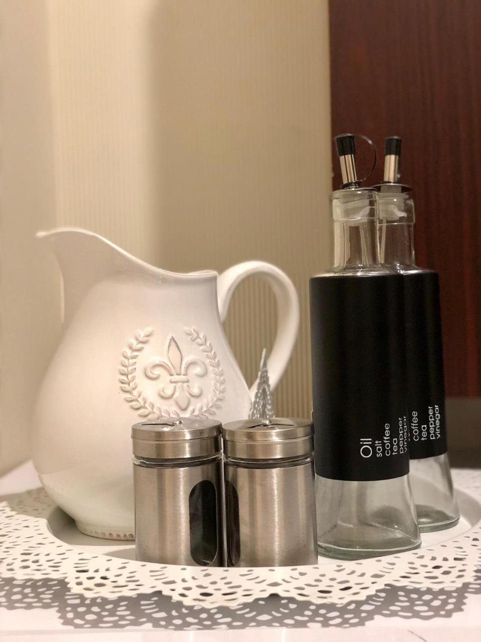 Tutiko Apartment ティビリシ エクステリア 写真